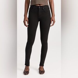 Women’s MOTHER High Waisted Looker Jeans in Black Size 26 Retails: $258